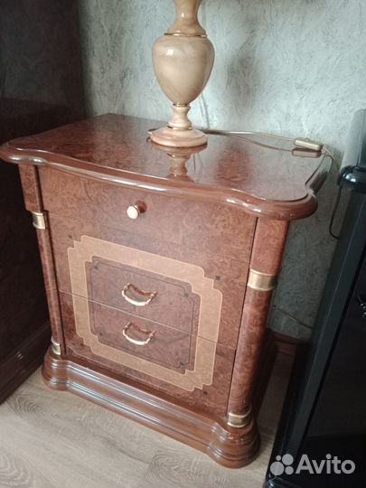 Тумбочки прикроватные (италия)