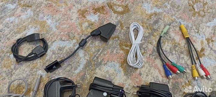 Провода для зарядки телефонов