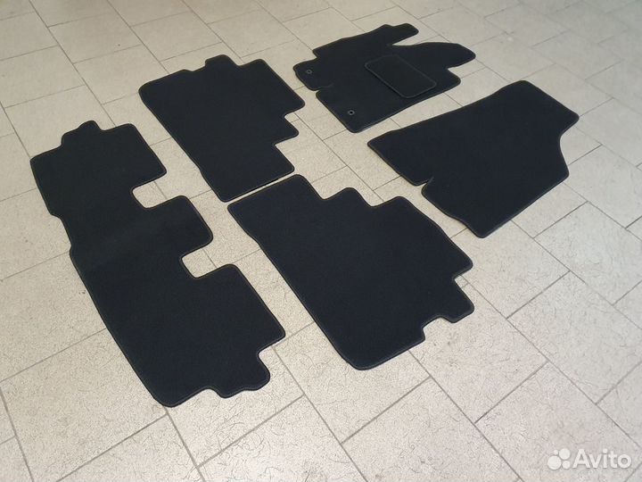 Коврики в салон Toyota Highlander 2 (2007-2013) 3р