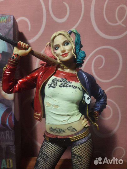 Коллекционная фигурка Харли Квинн
