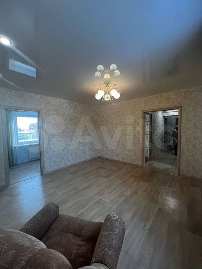 4-к. квартира, 75,8 м², 9/9 эт.