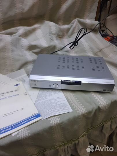 Цифровой спутниковый ресивер Samsung viaccess DV3