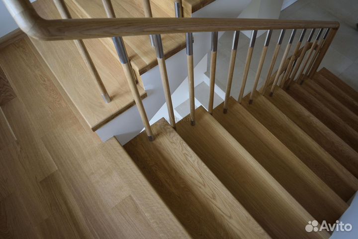 Ступени для лестниц и другие комплектующие О