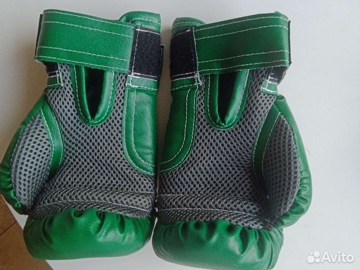 Боксерские перчатки детские 4 oz