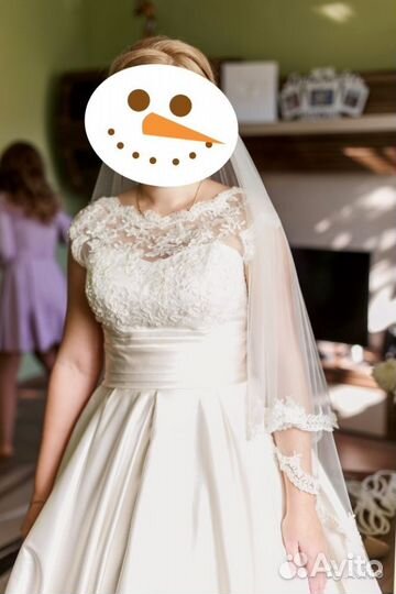 Свадебное платье