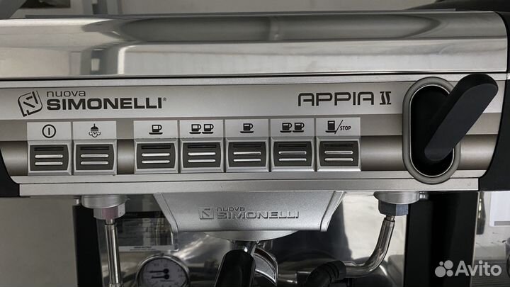 Кофемашина nuova simonelli appia life 2 gr v