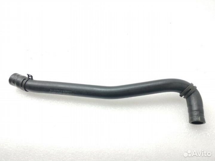 Патрубок системы охлаждения Mercedes-Benz