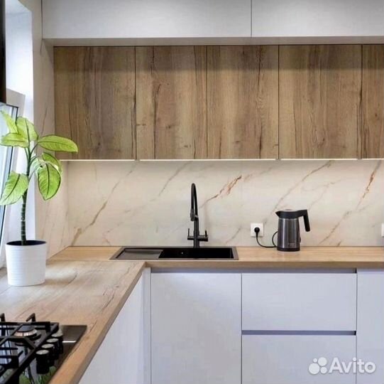 Кухонный гарнитур в современном стиле на заказ