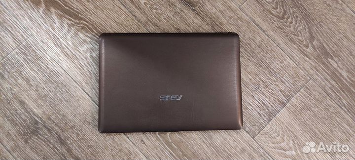 Нетбук asus