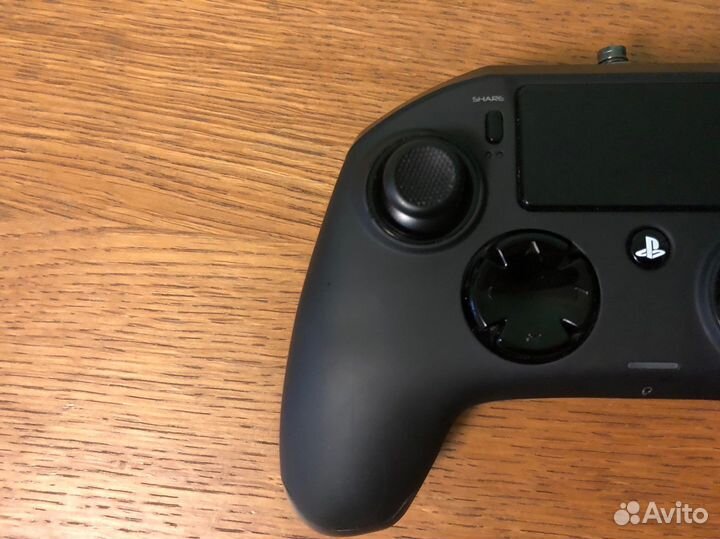 Nacon revolution pro controller