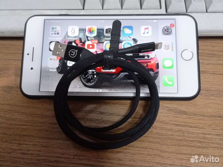 Телефон iPhone