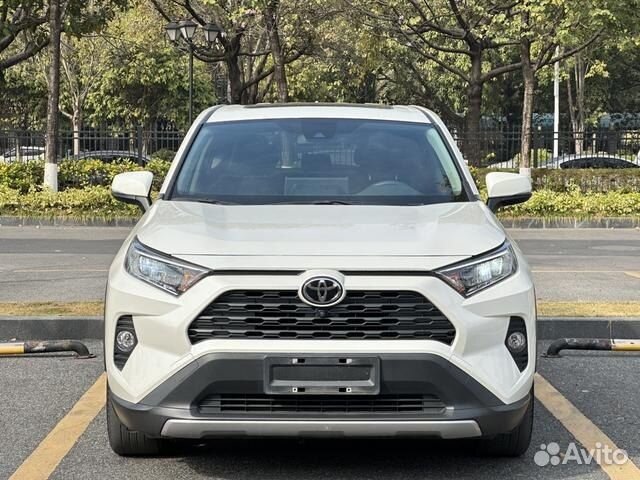Toyota RAV4 2.0 CVT, 2022, 37 000 км