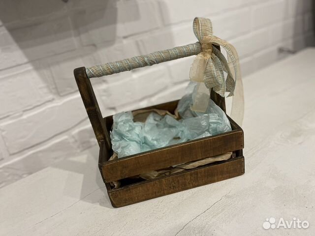 Ящик деревянный подарочный