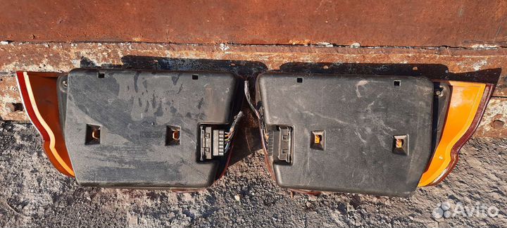 Задняя оптика Ford escort clx