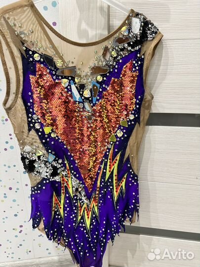 Купальник для художественной гимнастики