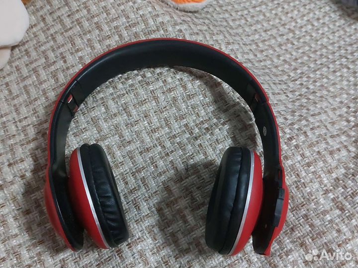 Беспроводные наушники