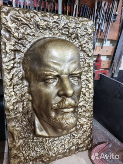 Бюст Барельеф Ленина гипсовый