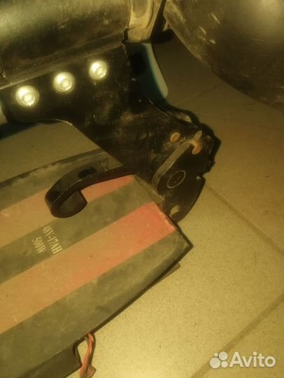 Механизм складывания и рама на электросамокат