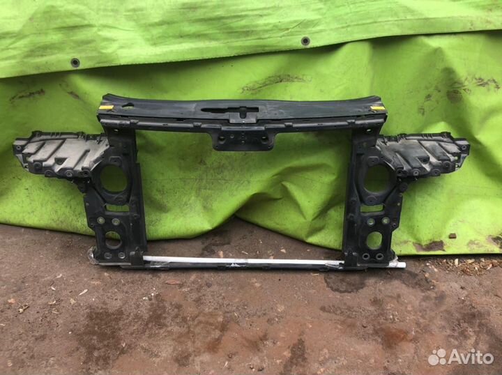 Телевизор на volkswagen Touareg Оригинал