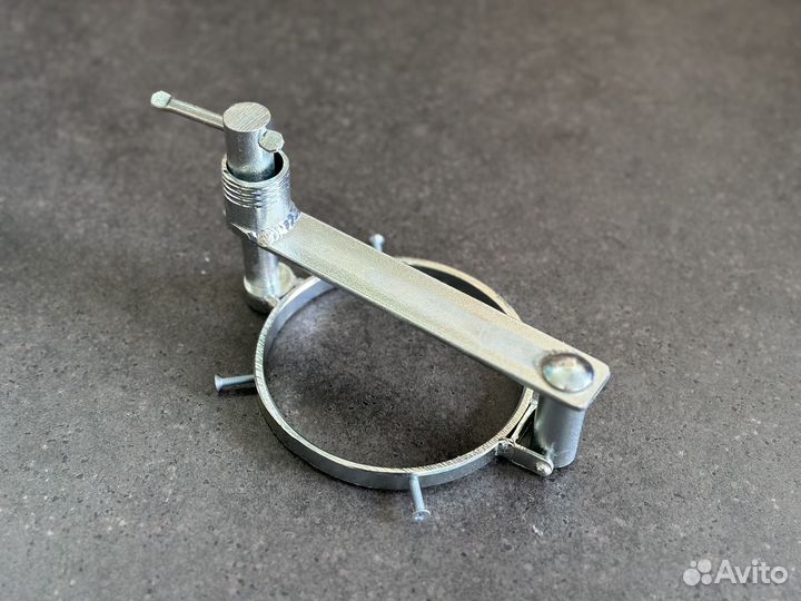 Замок на бак (поворотно-откиданой) диаметр 80 мм