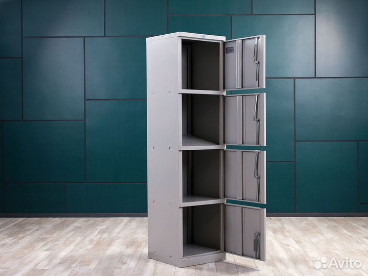 Металлический шкаф