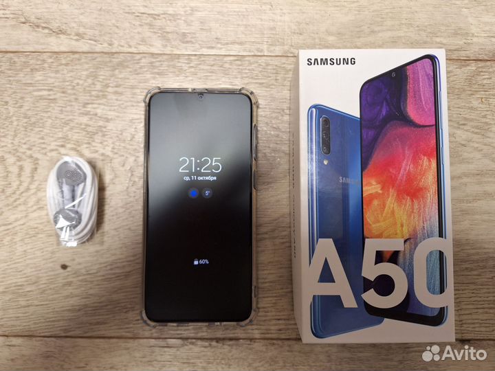 Samsung Galaxy A50, 4/64 ГБ