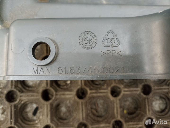 81637450021 Вещевой карман Man TGL, Man TGM