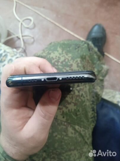 iPhone Xs, 64 ГБ