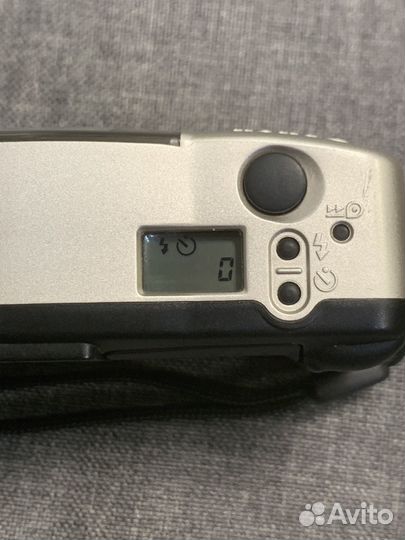 Плёночный фотоаппарат Canon Prima BF-800