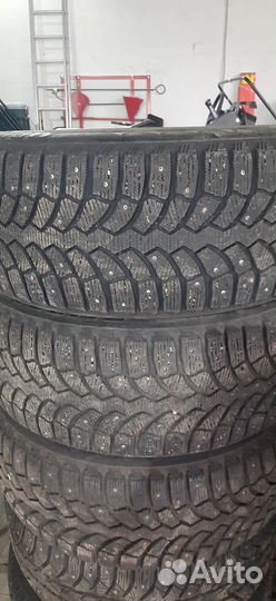 Bridgestone Ice Cruiser 7000 245/50 R20