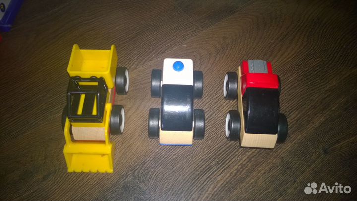 Деревянные машинки