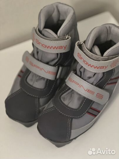 Лыжные ботинки детские 31 размер