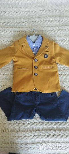 Костюм тройка