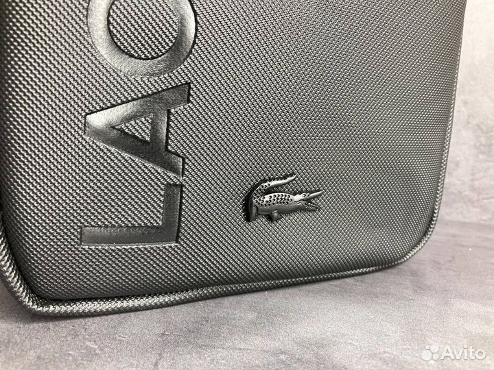 Сумка через плечо lacoste