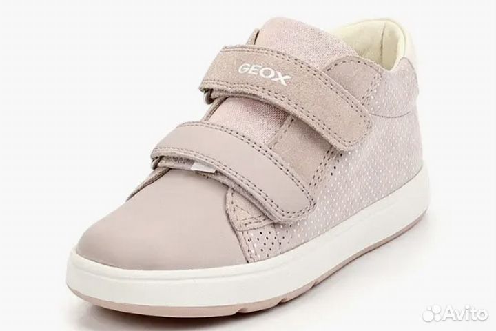 Кроссовки для девочек