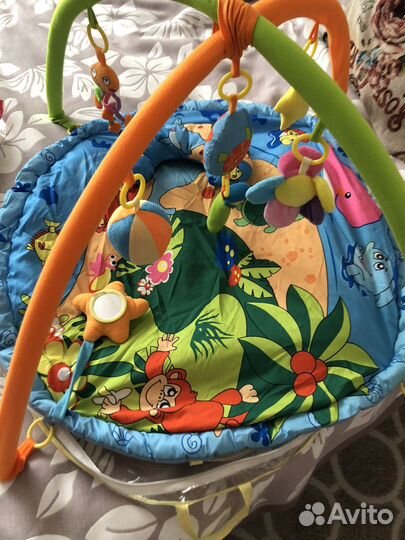 Развивающий коврик Веселый островок