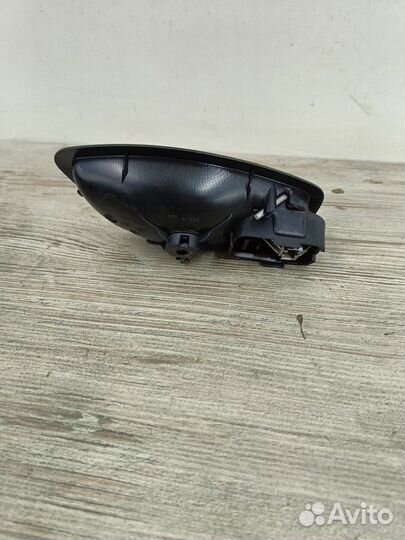 Ручка двери внутренняя левая Renault Megane 3