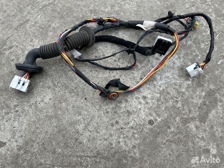 Проводка задней левой двери Solaris Солярис