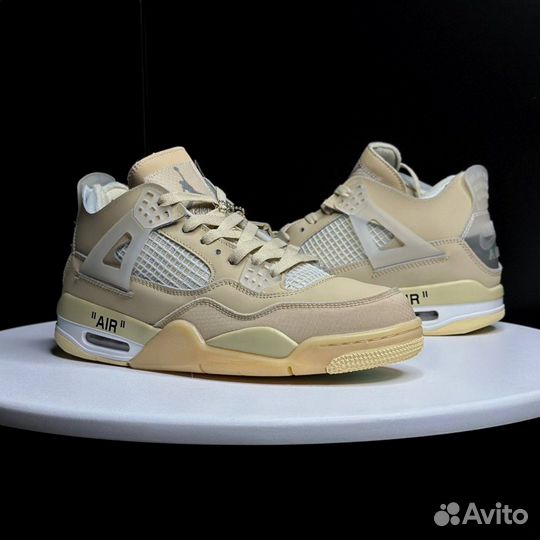 Кроссовки Nike Air Jordan 4 beige