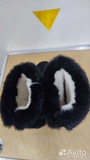 Унты (угги) женские короткие