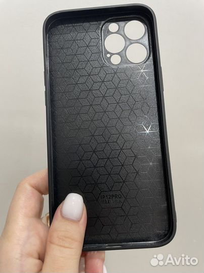Чехол на iPhone 12 pro max