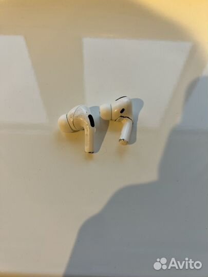 Наушники airpods pro