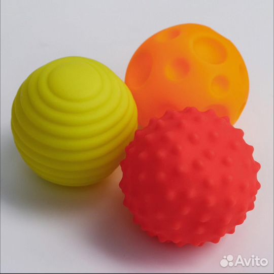 Набор развивающих тактильных мячиков