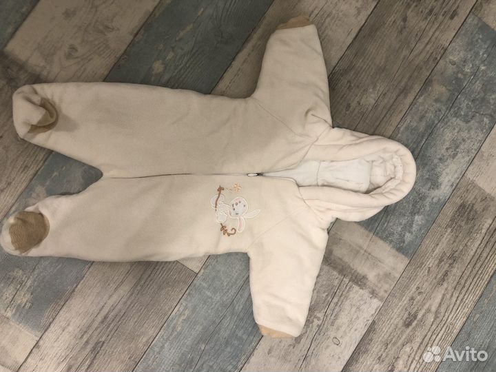 Зимний комбинезон для девочки