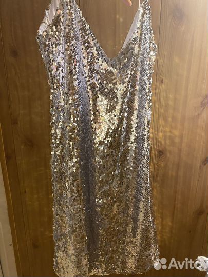 Блестящее платье мини