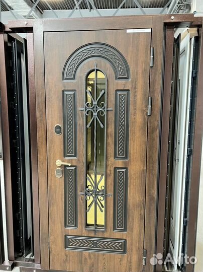 Двери входные