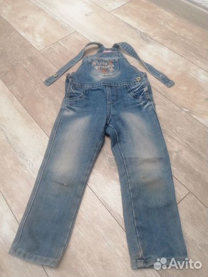 Джинсы на девочку 3-5 лет