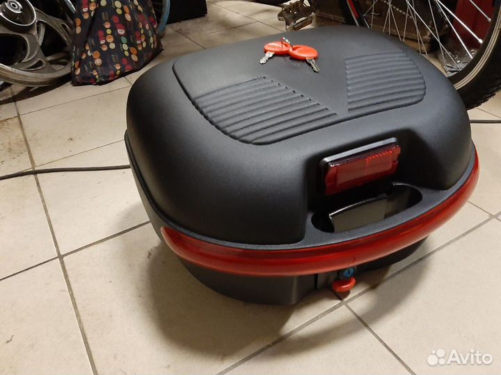 Кофр для мотоциклов, мопедов, скутеров