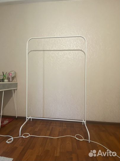 Вешалка напольная