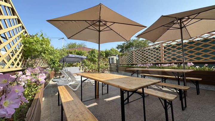 Комната 60 м², 1/2 эт.